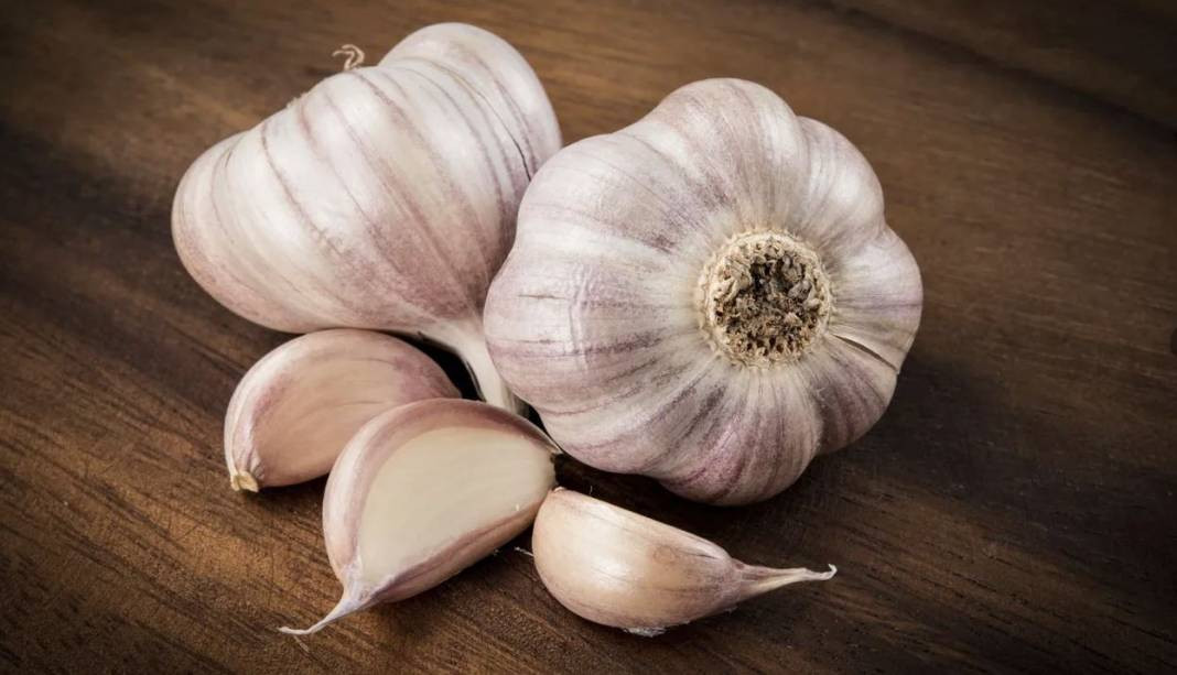 Sarımsağı tuzlu fıstık gibi soymanın sırrı bulundu! Aslında bu kadar basitmiş - Resim: 36